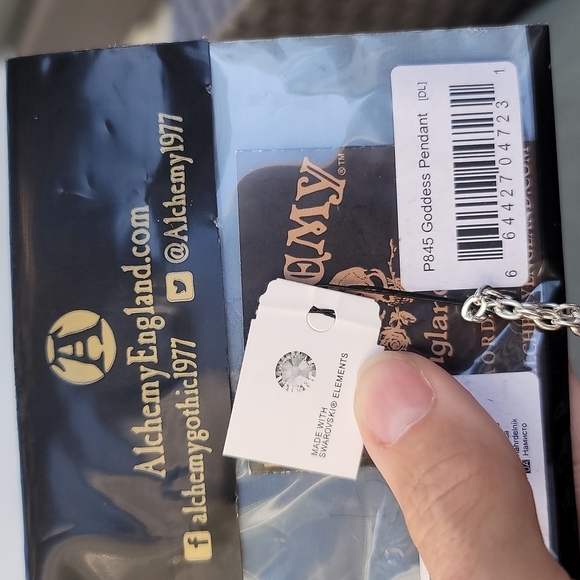 Alchemy Gothic ✦ Triple Goddess Pendant ✦ Pentagram Crystal Pewter Necklace 18" - Picture 11 of 12